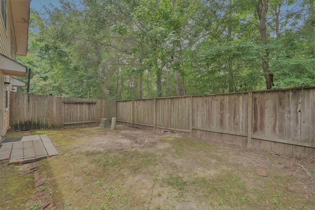 122 N N Camelia Grove Circle, The Woodlands, TX 77382