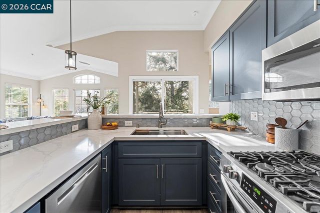 4175 Alba Ct, Pleasanton, CA 94588