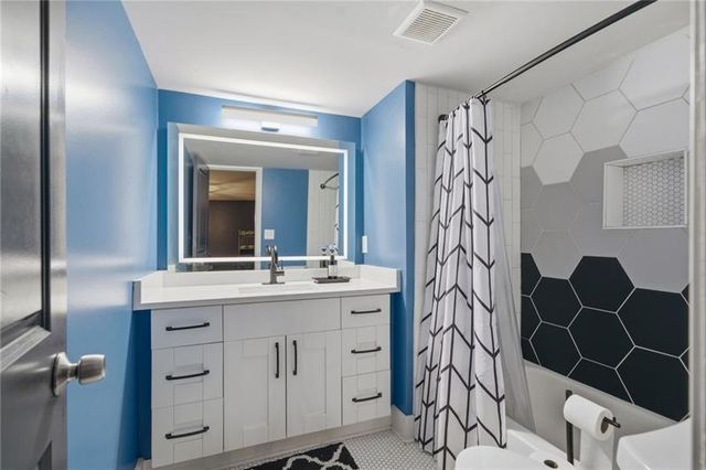 160 Vanira SE Avenue A, Atlanta, GA 30315