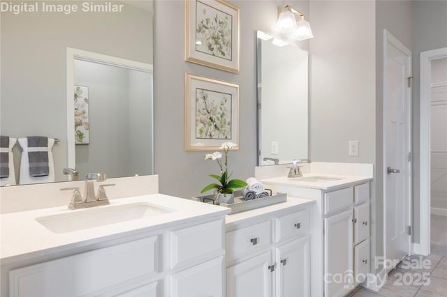 11113 Emerson Landing Drive, Charlotte, NC 28216