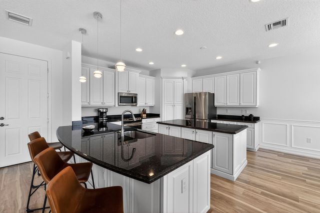 8088 Fire Opal Lane, Delray Beach, FL 33446