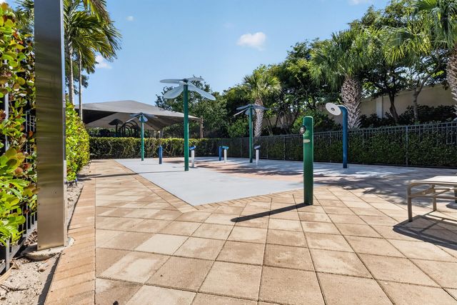 8088 Fire Opal Lane, Delray Beach, FL 33446