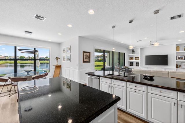 8088 Fire Opal Lane, Delray Beach, FL 33446