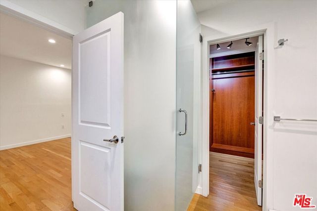 5400 W 82nd Street, Los Angeles, CA 90045