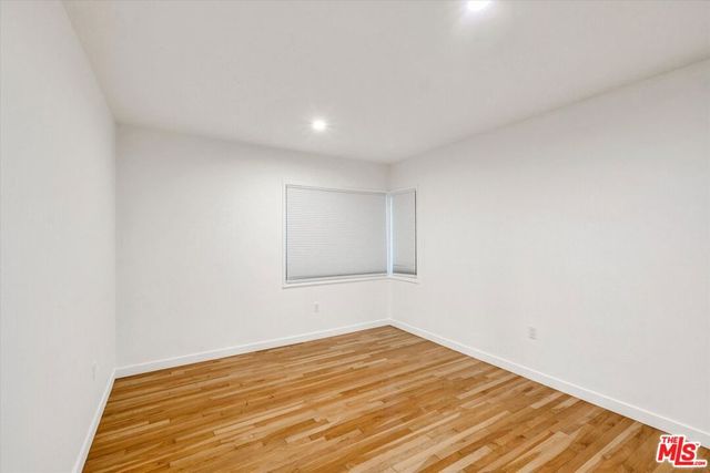 5400 W 82nd Street, Los Angeles, CA 90045