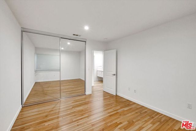 5400 W 82nd Street, Los Angeles, CA 90045