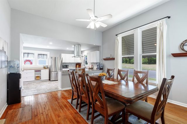 930 W Sears Street, Denison, TX 75020