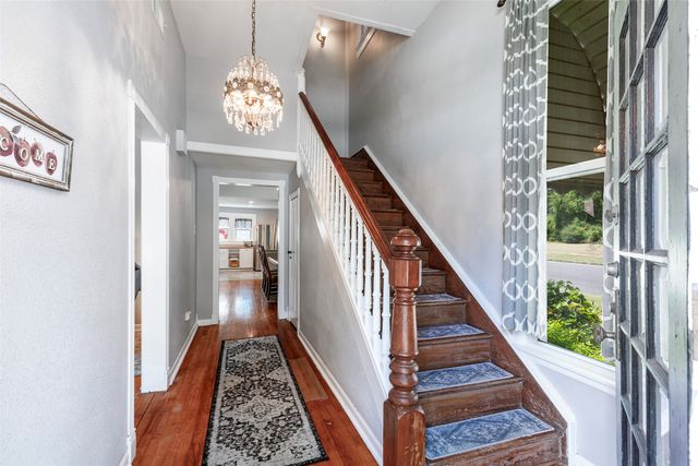 930 W Sears Street, Denison, TX 75020