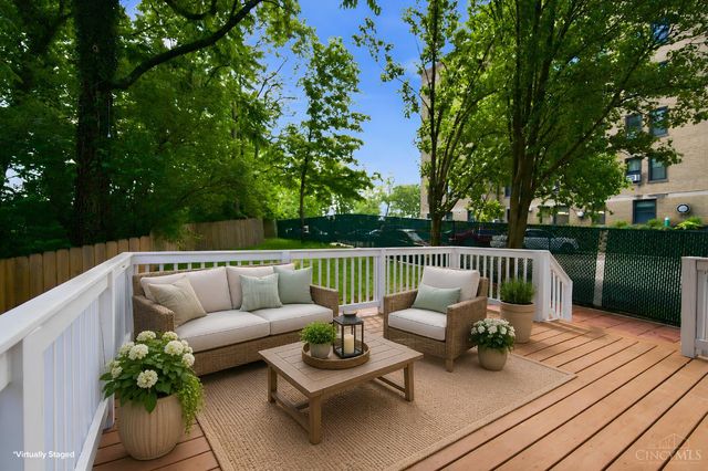 2548 Hackberry Street, Cincinnati, OH 45206