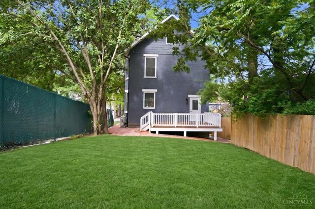 2548 Hackberry Street, Cincinnati, OH 45206