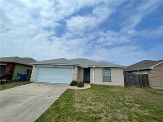 2629 Raintree Trai, Ingleside, TX 78362