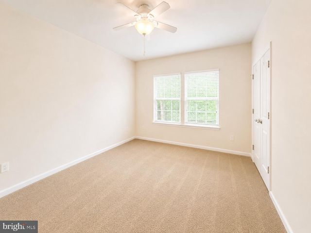 11 BRAEWOOD DR, Stafford, VA 22556