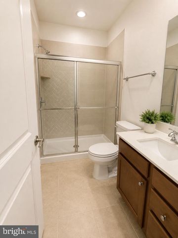 11 BRAEWOOD DR, Stafford, VA 22556
