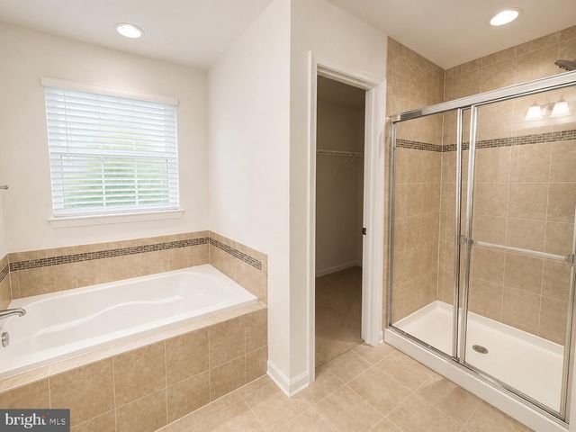 11 BRAEWOOD DR, Stafford, VA 22556