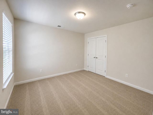 11 BRAEWOOD DR, Stafford, VA 22556