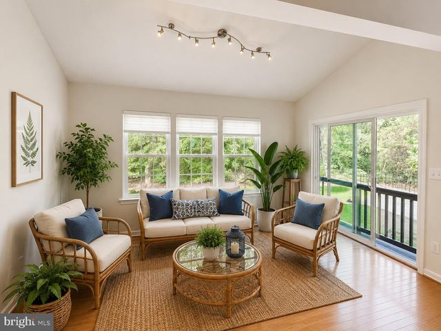 11 BRAEWOOD DR, Stafford, VA 22556