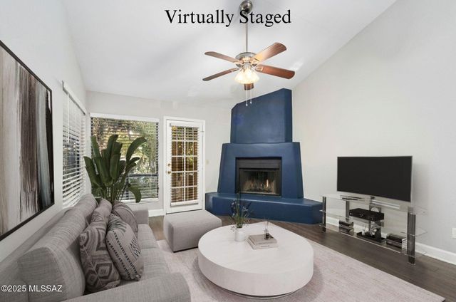 7601 N Calle Sin Envidia Apt 49, Tucson, AZ 85718