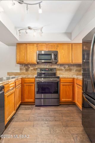 7601 N Calle Sin Envidia Apt 49, Tucson, AZ 85718