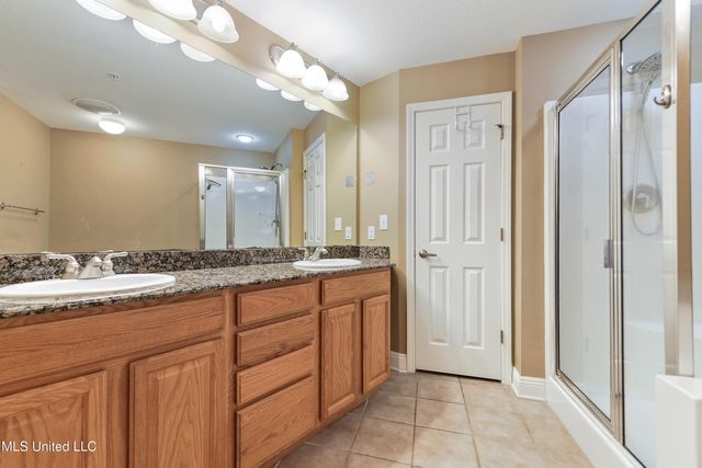 2230 Beach Drive, P-101, Gulfport, MS 39507