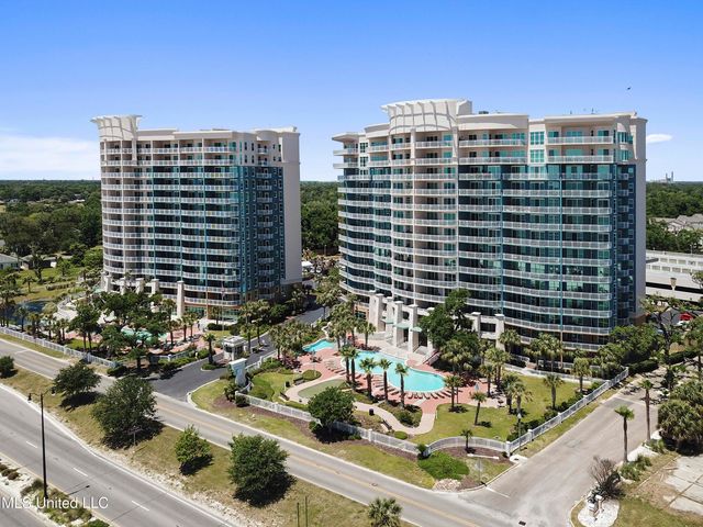 2230 Beach Drive, P-101, Gulfport, MS 39507