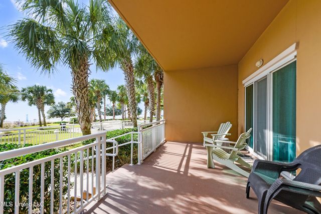 2230 Beach Drive, P-101, Gulfport, MS 39507