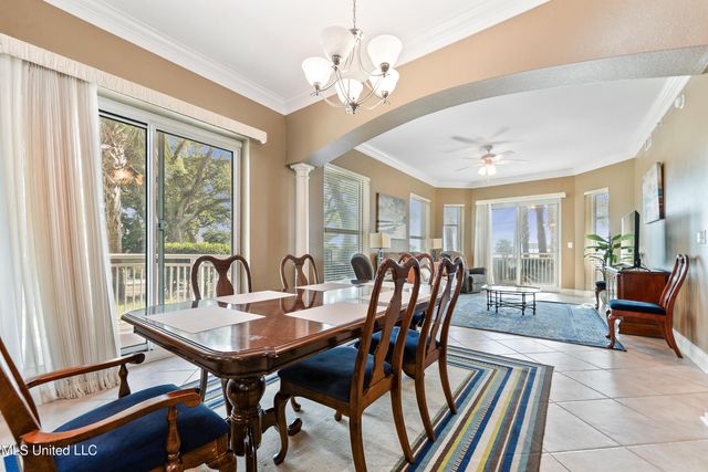 2230 Beach Drive, P-101, Gulfport, MS 39507