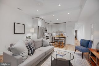 1317 Harvard St NW Apt 1, Washington, DC 20009