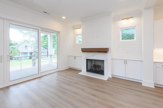 713 3rd Ave. N, Surfside Beach, SC 29575