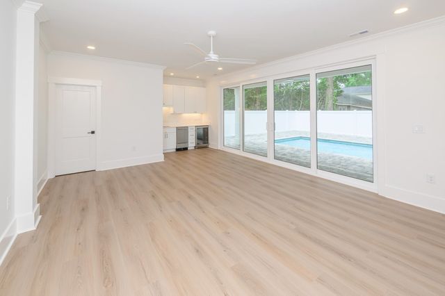 713 3rd Ave. N, Surfside Beach, SC 29575