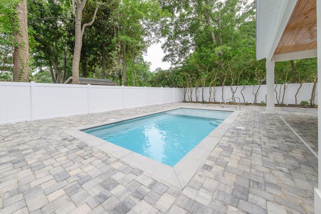 713 3rd Ave. N, Surfside Beach, SC 29575