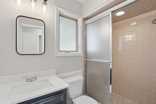 3300 Rock Creek Road, Edmond, OK 73013