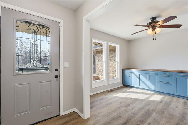 3300 Rock Creek Road, Edmond, OK 73013