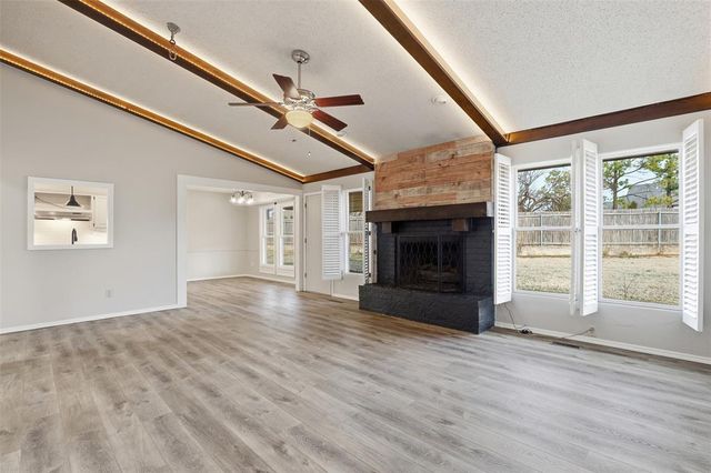 3300 Rock Creek Road, Edmond, OK 73013