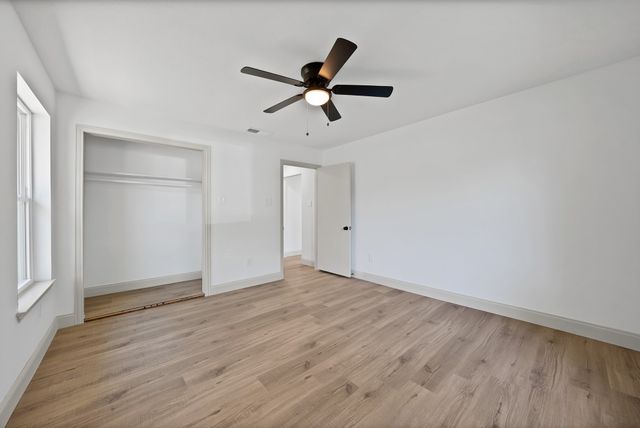 6224 Latta Street, Dallas, TX 75227