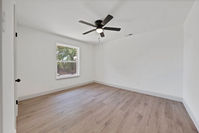 6224 Latta Street, Dallas, TX 75227