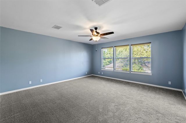 1124 Oaklands DR, Round Rock, TX 78681