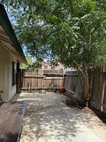 12446 Mount Baldy Drive, Victorville, CA 92392