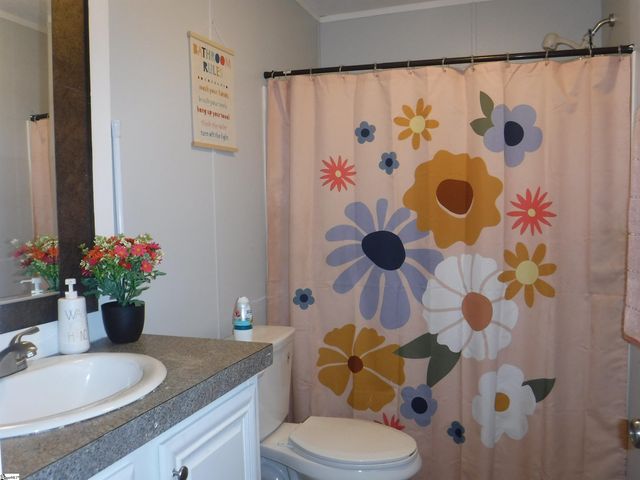 175 Madison Avenue, Wellford, SC 29385