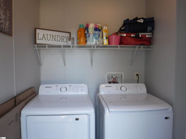 175 Madison Avenue, Wellford, SC 29385