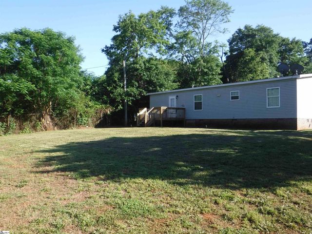 175 Madison Avenue, Wellford, SC 29385