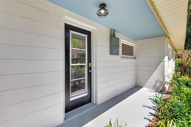 1012 N BAKER STREET, Mount Dora, FL 32757