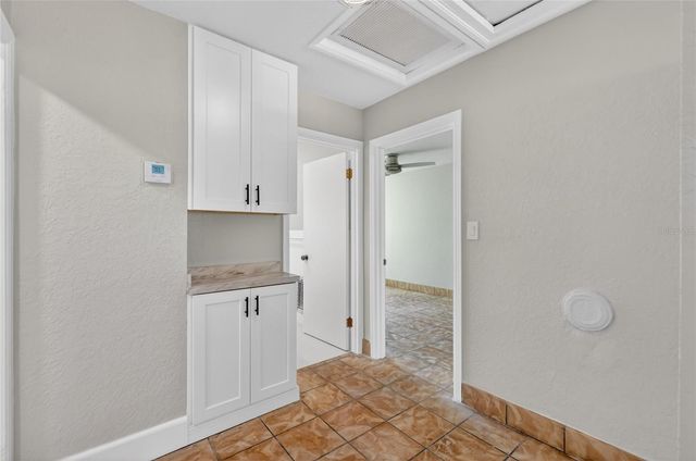 1012 N BAKER STREET, Mount Dora, FL 32757
