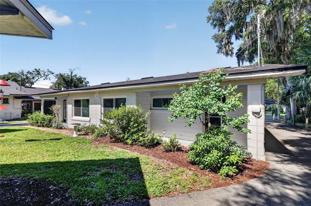 1012 N BAKER STREET, Mount Dora, FL 32757
