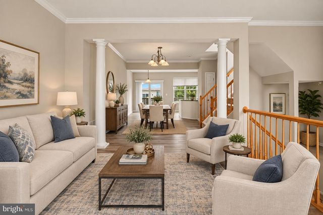 100 MEADOWS LN, Alexandria, VA 22304