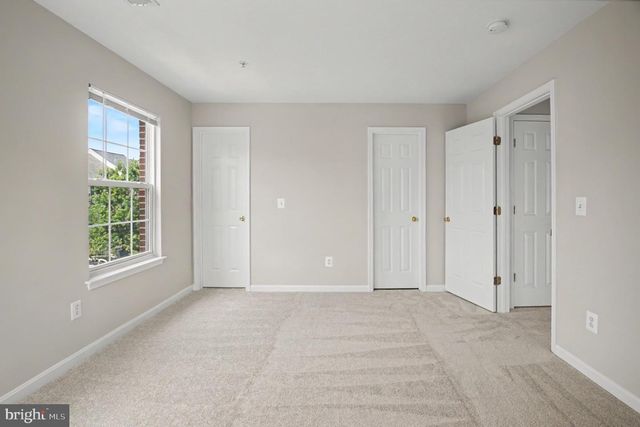 100 MEADOWS LN, Alexandria, VA 22304
