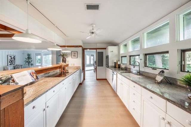 25608 DEVONIA STREET, Melrose, FL 32666