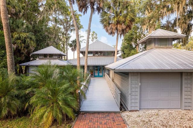 25608 DEVONIA STREET, Melrose, FL 32666