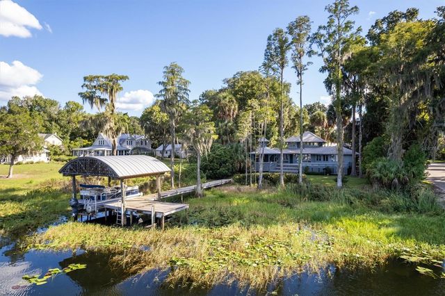 25608 DEVONIA STREET, Melrose, FL 32666