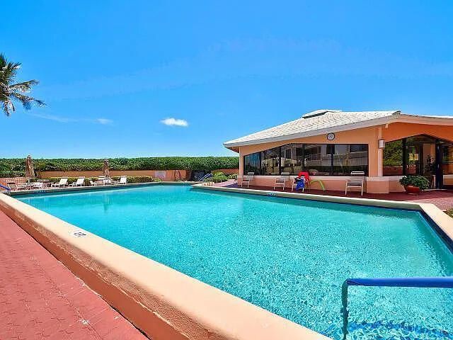 3590 S Ocean Boulevard 207, South Palm Beach, FL 33480
