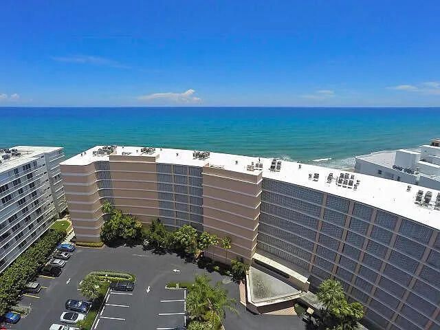3590 S Ocean Boulevard 207, South Palm Beach, FL 33480